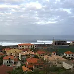 By Sea דירה