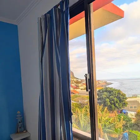 Apartment By Sea